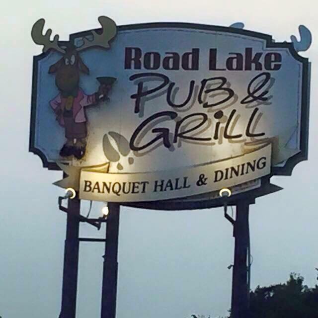 Road Lake Pub & Grill • Up North Action